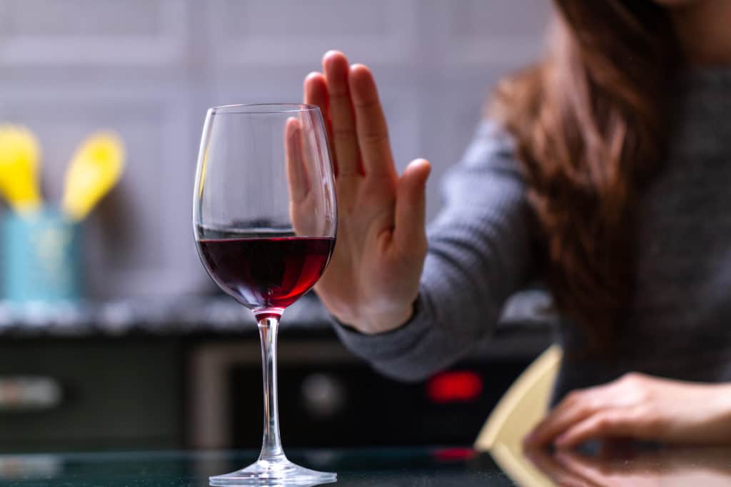 how to help someone with alcoholism